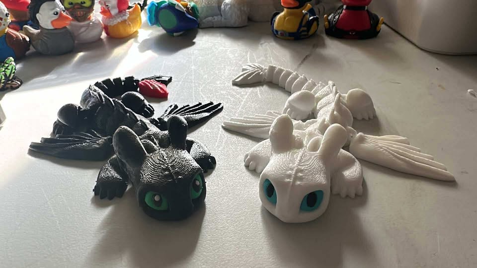 Toothless - Fully articulating and 3D printed!
