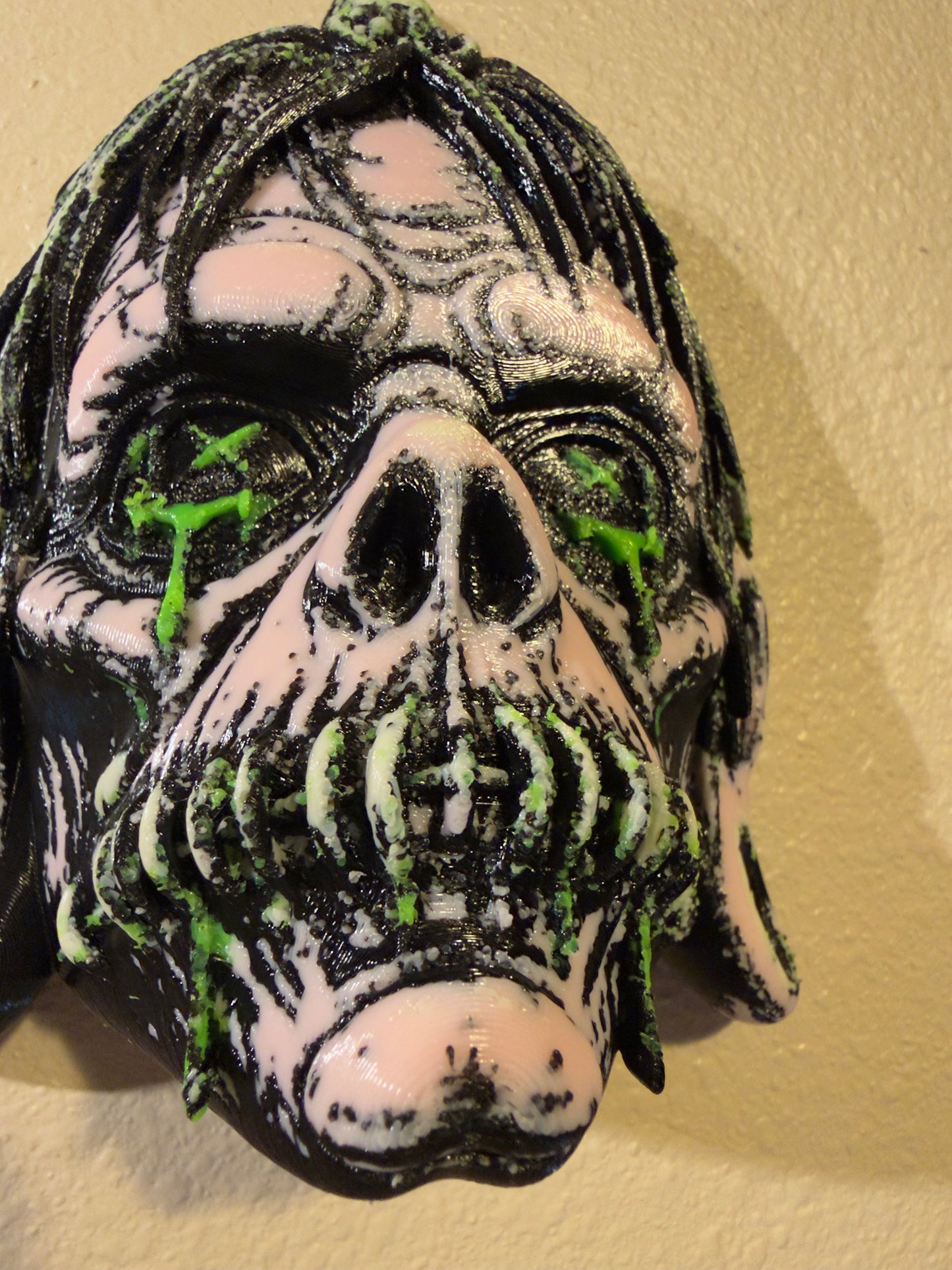The ShrivelCrown Relic – Macabre Shrunken Head Wall Mask